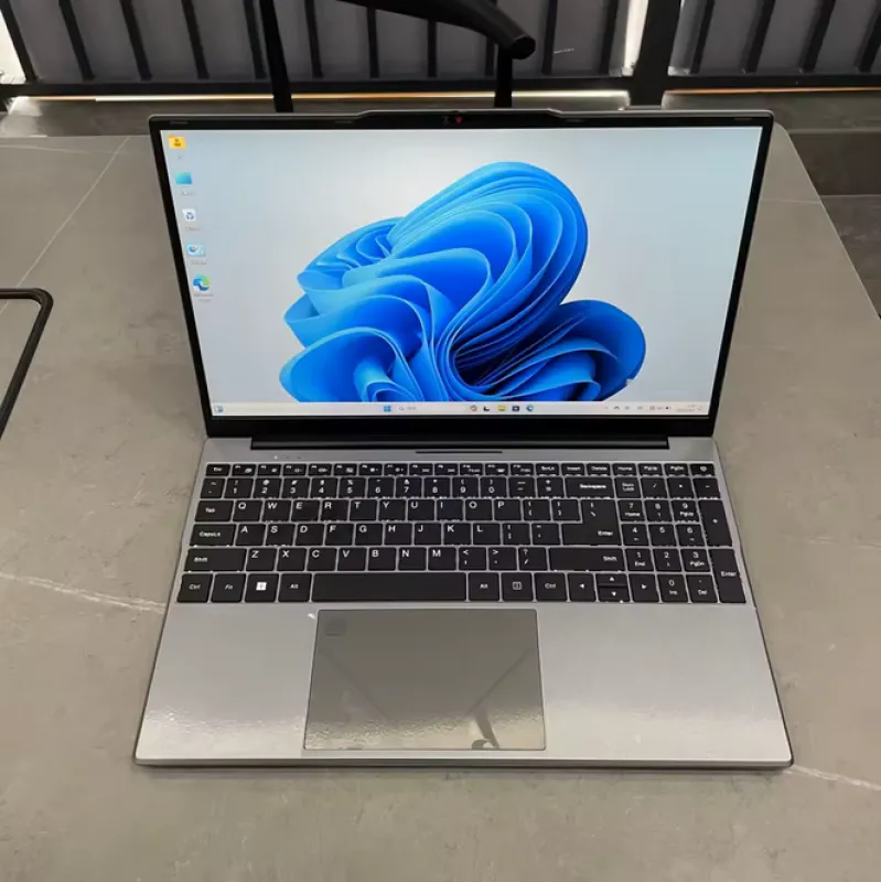 Hype SWISS Laptop · New Generation